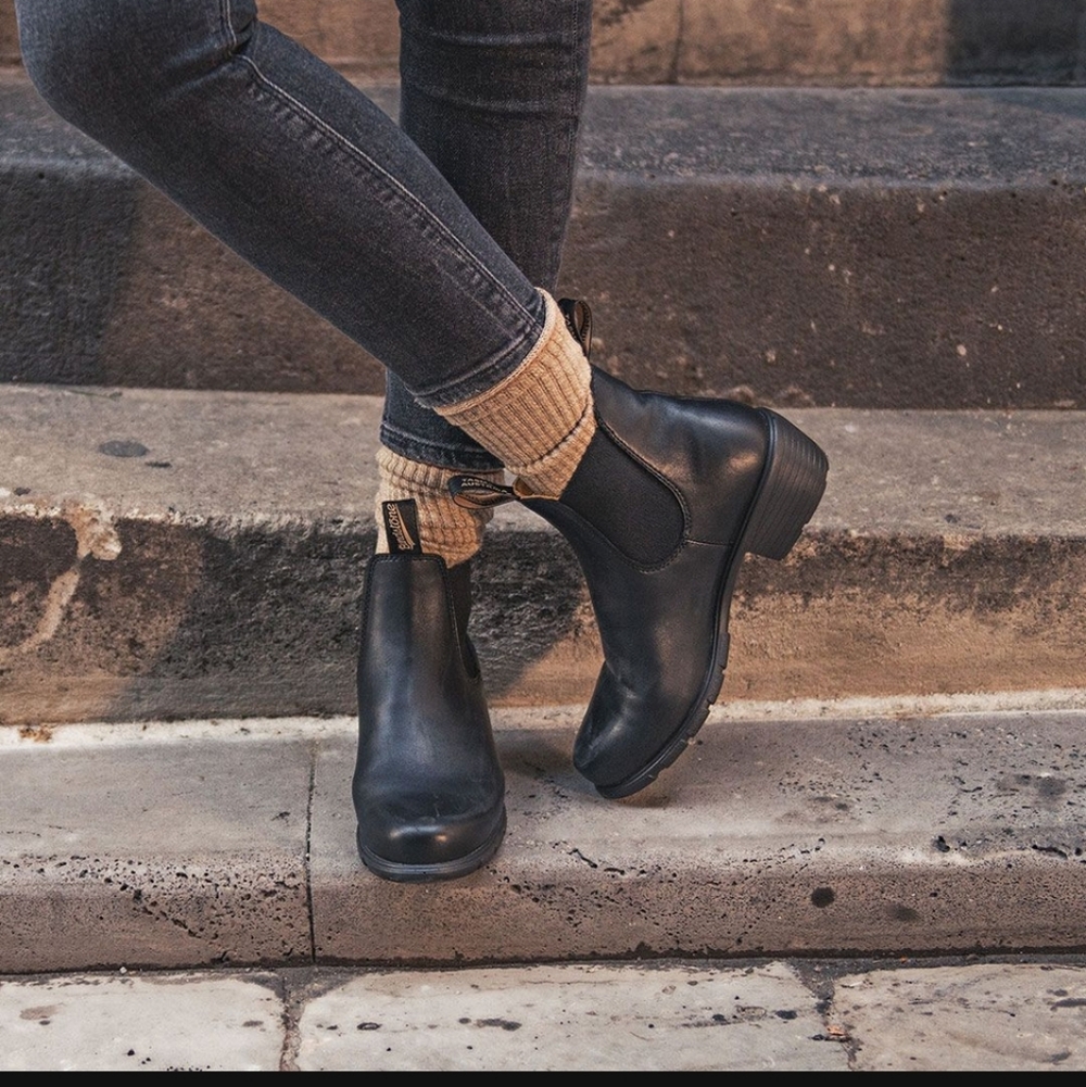 Blundstone 1579 / 1671 Black Heeled Ankle Boots 9.5